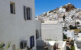 Aphrodite Hotel & Apartments